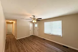 1661 N Highpoint Dr, Douglasville, GA 30134 - Photo 5