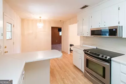 121 Sonja Drive, Warner Robins, GA 31088 - Photo 9
