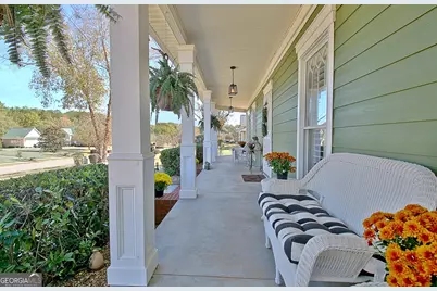 25 Carriage Lane, Senoia, GA 30276 - Photo 5
