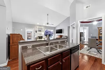 64 Stony Oak Drive, Newnan, GA 30263 - Photo 9