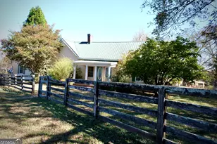 1825 Groaning Rock Rd, Commerce, GA 30530 - Photo 5