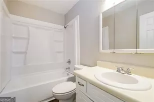 6368 Steepleridge Ct, Riverdale, GA 30296 - Photo 11