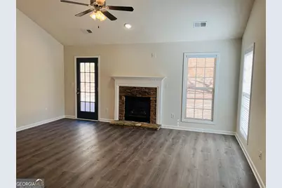 23 Belltree Circle, Newnan, GA 30265 - Photo 7