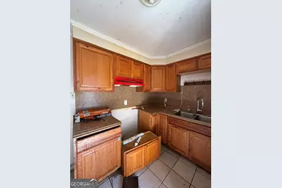 548 N Hill Street, Griffin, GA 30223 - Photo 3