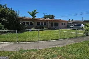 6240 NW 112th Terrace, Hialeah, FL 33012 - Photo 3