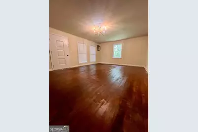2768 Nancy Dr, Macon, GA 31206 - Photo 7