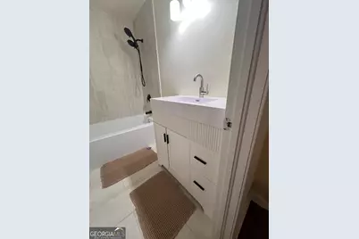 2768 Nancy Dr, Macon, GA 31206 - Photo 9