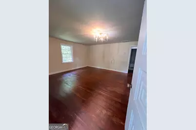 2768 Nancy Dr, Macon, GA 31206 - Photo 5