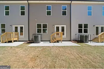 2676 Creek View Terrace, Atlanta, GA 30318 - Photo 31