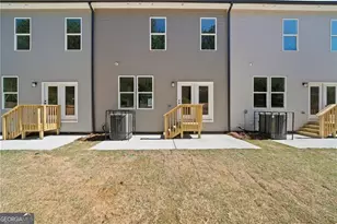 2676 Creek View Terrace, Atlanta, GA 30318 - Photo 31