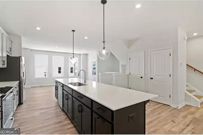 2676 Creek View Terrace, Atlanta, GA 30318 - Photo 5