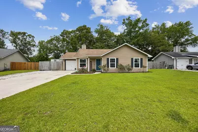 112 Honeysuckle Road, Kingsland, GA 31548 - Photo 3