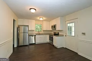 4215 Fawn Ln, Smyrna, GA 30082 - Photo 7