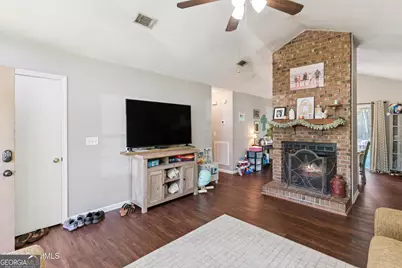 310 Buck Trc, Brunswick, GA 31524 - Photo 5