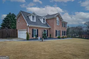 1435 Barrett Pl Ln, Lawrenceville, GA 30043 - Photo 3