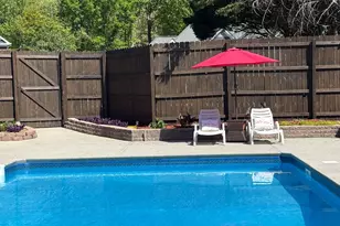 1435 Barrett Pl Ln, Lawrenceville, GA 30043 - Photo 5