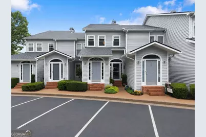 2300 Habersham Marina Road #302, Cumming, GA 30041 - Photo 3