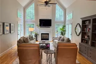 304 Tempest Dr, Peachtree City, GA 30269 - Photo 3