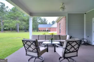 101 Ivy Ln, Albany, GA 31721 - Photo 7