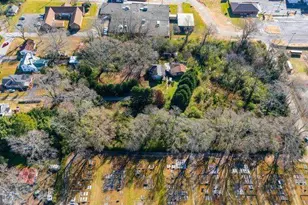 101 E Chambers St, Forsyth, GA 31029 - Photo 9