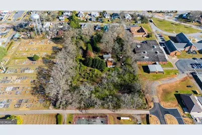 101 E Chambers Street, Forsyth, GA 31029 - Photo 7