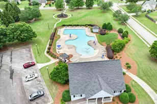 235 Creekside Cir, Hampton, GA 30228 - Photo 11