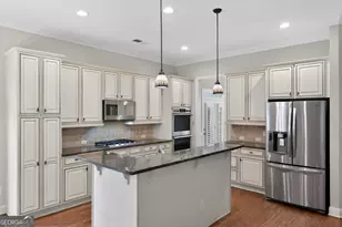 2979 Gateland Square, Marietta, GA 30062 - Photo 9