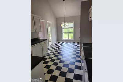 228 Providence Drive, Carrollton, GA 30116 - Photo 3