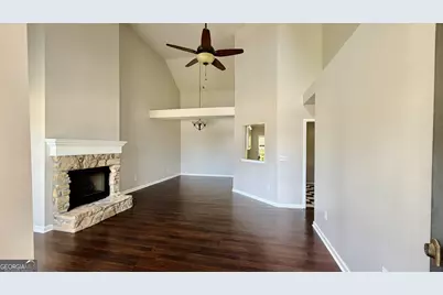 228 Providence Drive, Carrollton, GA 30116 - Photo 3