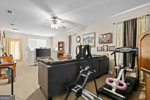 168 Drayton Cir, Brunswick, GA 31525 - Photo 3