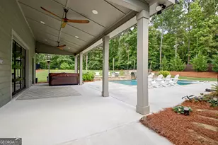 35 Beaumont Farms Dr, Sharpsburg, GA 30277 - Photo 47
