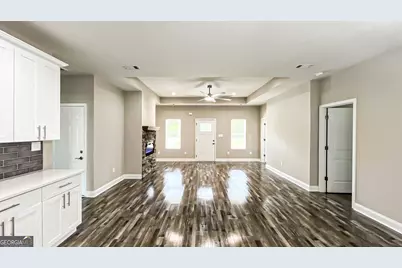 2011 Griffin Road, Macon, GA 31216 - Photo 7