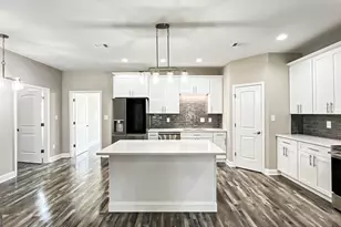 2011 Griffin Rd, Macon, GA 31216 - Photo 13