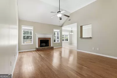 113 Perimeter Drive, Lagrange, GA 30241 - Photo 13