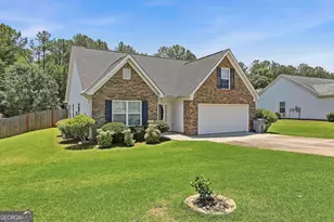 113 Perimeter Dr, Lagrange, GA 30241 - Photo 5
