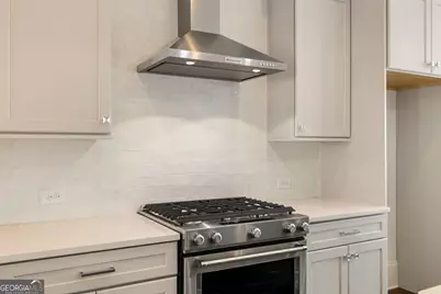 416 Upper East Avenue, Savannah, GA 31401 - Photo 57