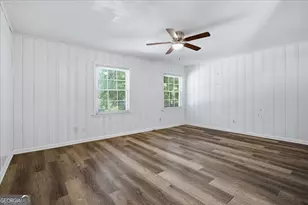 1386 Bryan Ave, East Point, GA 30344 - Photo 3