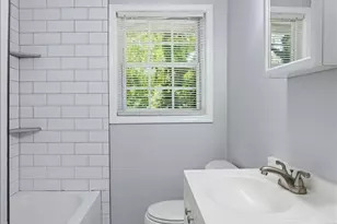 1386 Bryan Ave, East Point, GA 30344 - Photo 7