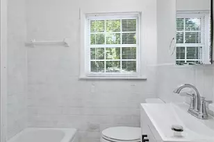 1386 Bryan Ave, East Point, GA 30344 - Photo 17
