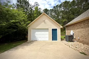 110 Holly Lakes Dr, Dublin, GA 31021 - Photo 43
