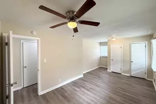 2782 Ocean Valley Dr, Atlanta, GA 30349 - Photo 11