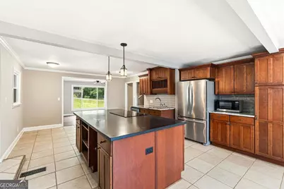 308 Clairmont Drive, Warner Robins, GA 31088 - Photo 7