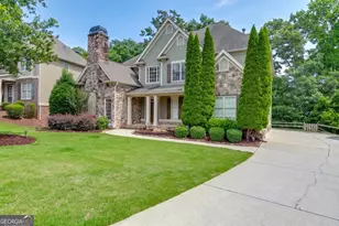 302 Beech Tree Hollow, Sugar Hill, GA 30518 - Photo 3