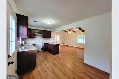 304 Baughs Cross Road, West Point, GA 31833 - Photo 7