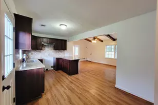304 Baughs Cross Rd, West Point, GA 31833 - Photo 7