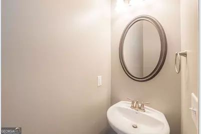 3633 Ashcroft Bend NE, Atlanta, GA 30319 - Photo 5