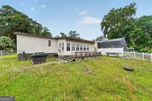 535 E 1st St, Midway, GA 31320 - Photo 27