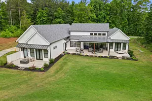 1230 Blalock Lakes Dr, Newnan, GA 30263 - Photo 41