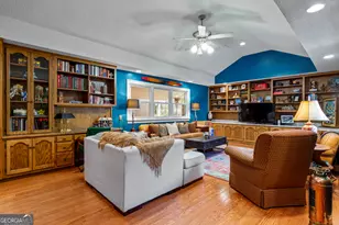 147 Stafford Ave, Barnesville, GA 30204 - Photo 17