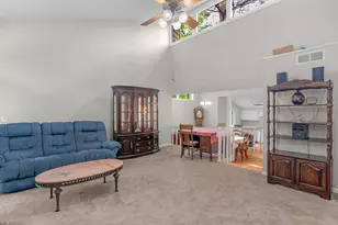 915 Strawberry Ct, Ellenwood, GA 30294 - Photo 3